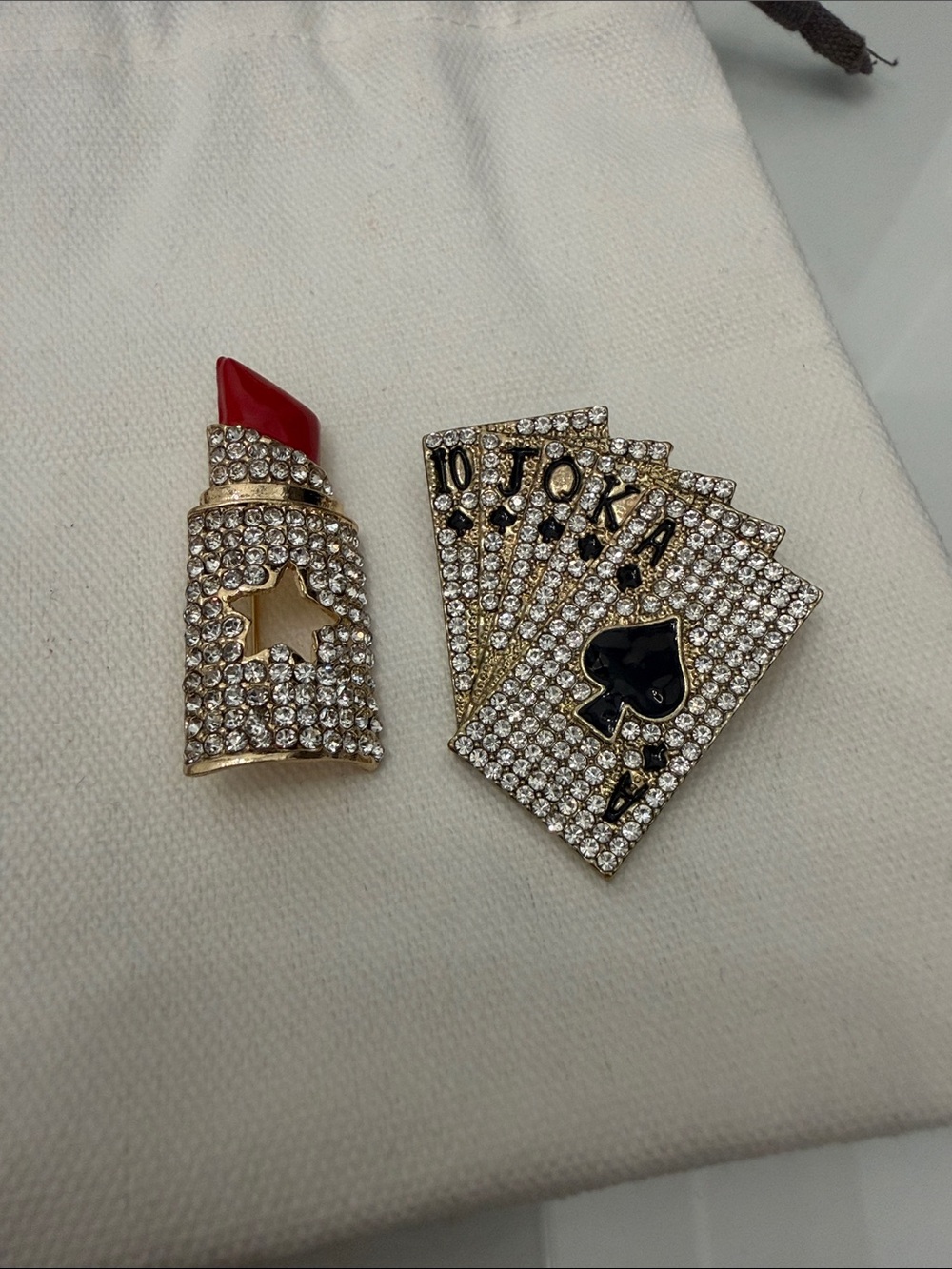 Lipstick & Playing Cards Pin Set - Gold & Red
